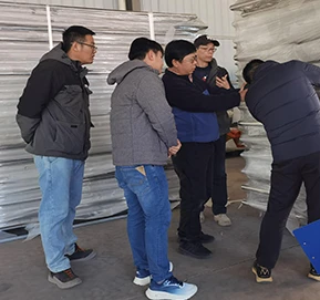 Een delegatie uit Singapore bezocht ons bedrijf voor een locatie-inspectie en ondertekende met su...